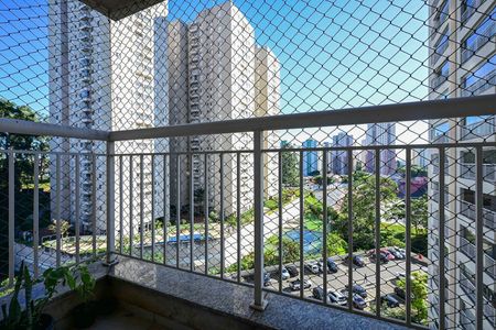 Varanda de apartamento para alugar com 2 quartos, 56m² em Jardim Henriqueta, Taboão da Serra