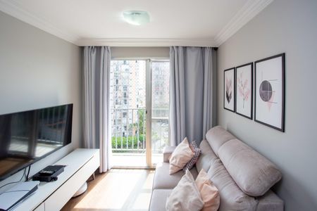 Sala de apartamento à venda com 2 quartos, 48m² em Vila Santa Luzia, Diadema