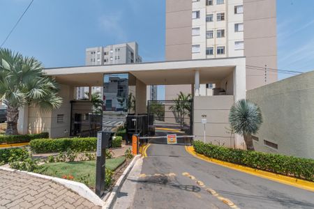 Apartamento para alugar com 51m², 2 quartos e 1 vagaFachada e Portaria 