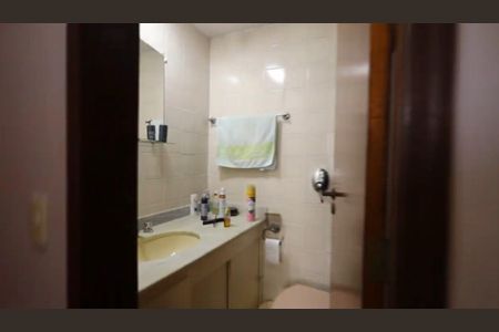 Apartamento à venda com 86m², 3 quartos e 1 vagaBanheiro 3