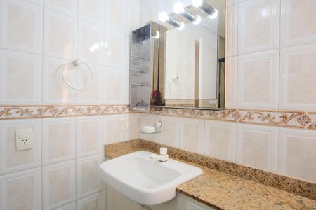 Apartamento para alugar com 64m², 3 quartos e 2 vagasBanheiro