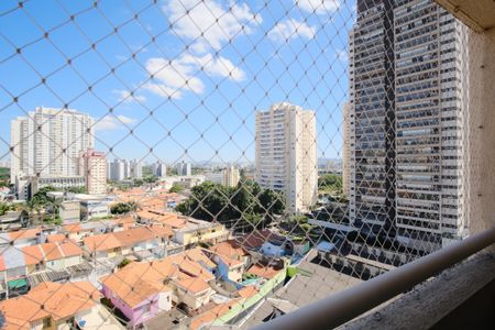 Apartamento para alugar com 64m², 3 quartos e 2 vagasVaranda