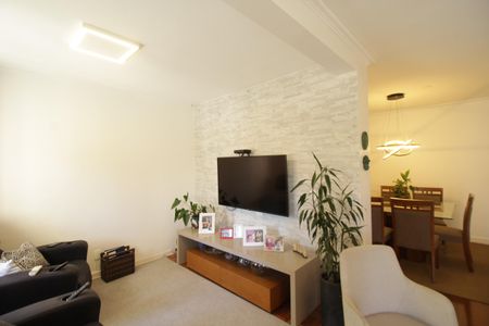 Apartamento à venda com 108m², 2 quartos e 2 vagasSala