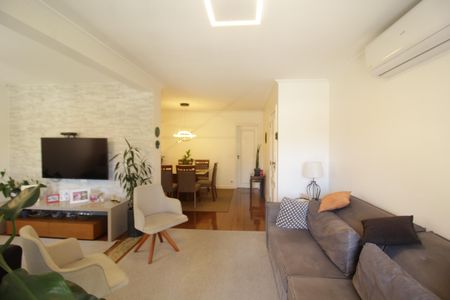 Apartamento à venda com 108m², 2 quartos e 2 vagasSala