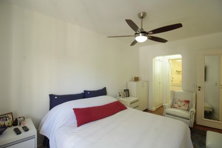 Apartamento à venda com 108m², 2 quartos e 2 vagasQuarto Suíte