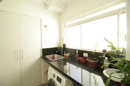 Apartamento à venda com 108m², 2 quartos e 2 vagasÁrea de Serviço