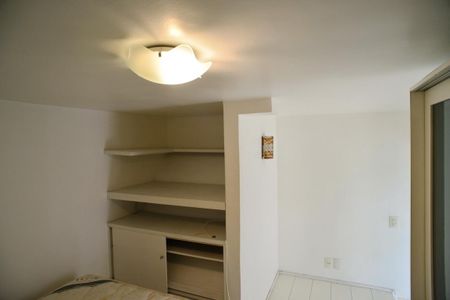 Anexo de kitnet/studio para alugar com 2 quartos, 50m² em Barra da Tijuca, Rio de Janeiro