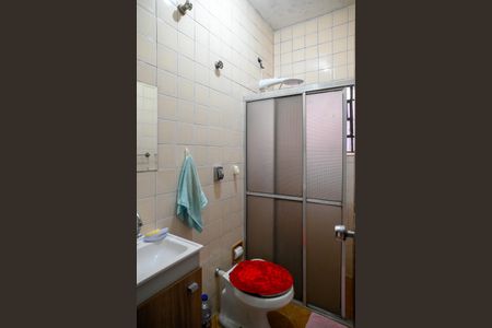 Banheiro de casa à venda com 2 quartos, 185m² em Vila das Merces, São Paulo