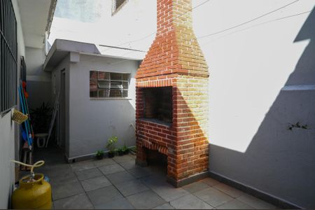 Casa à venda com 185m², 2 quartos e 3 vagasQuintal