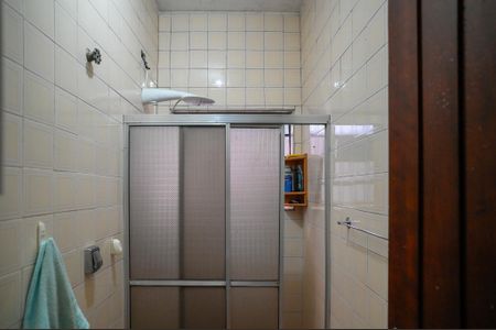 Banheiro de casa à venda com 2 quartos, 185m² em Vila das Merces, São Paulo