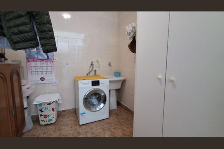 Casa à venda com 230m², 2 quartos e 1 vaga Casa à venda com 230m², 2 quartos e 1 vagaÁrea de Serviço