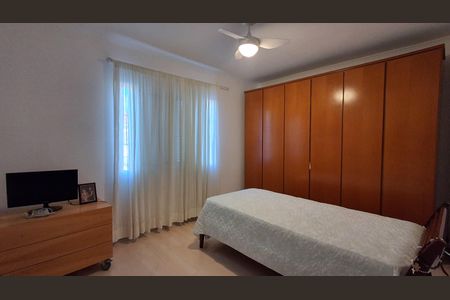 Casa à venda com 230m², 2 quartos e 1 vaga Casa à venda com 230m², 2 quartos e 1 vagaQuarto 2