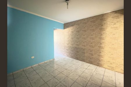 Sala de casa para alugar com 2 quartos, 77m² em Jardim Arapongas, Guarulhos