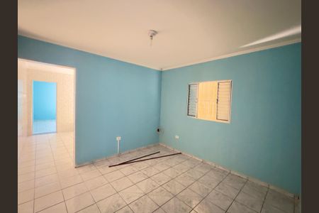 Sala de casa para alugar com 2 quartos, 77m² em Jardim Arapongas, Guarulhos