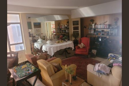 Apartamento à venda com 300m², 3 quartos e 2 vagasSala