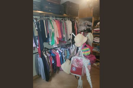 Apartamento à venda com 300m², 3 quartos e 2 vagasQuarto