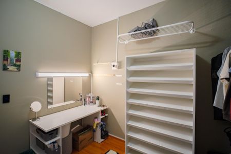 Casa à venda com 670m², 6 quartos e 6 vagasCloset da suíte