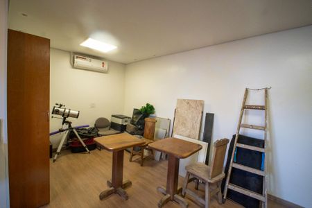 Casa à venda com 670m², 6 quartos e 6 vagasSuíte 6