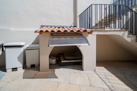 Casa à venda com 670m², 6 quartos e 6 vagasQuintal