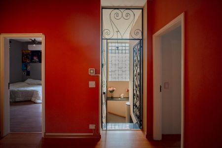 Casa à venda com 670m², 6 quartos e 6 vagasAcesso Quartos