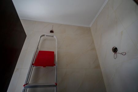 Casa à venda com 670m², 6 quartos e 6 vagasBanheiro Sala de Jogos
