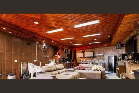 Casa à venda com 3 quartos, 340m² em Vila Linda, Santo André