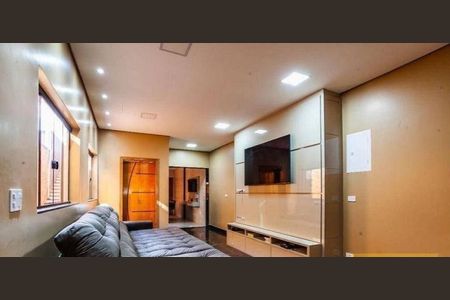 Casa à venda com 3 quartos, 340m² em Vila Linda, Santo André