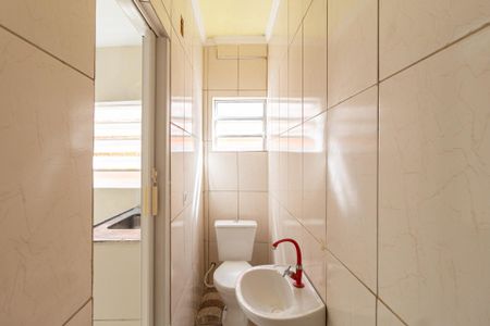 Casa para alugar com 30m², 1 quarto e sem vagaBanheiro