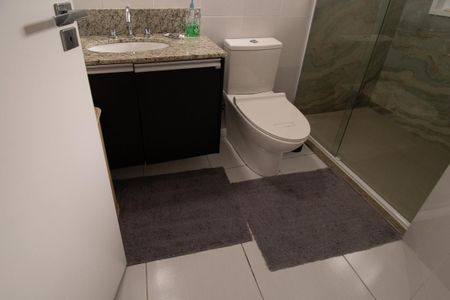 Casa para alugar com 153m², 3 quartos e 2 vagasBanheiro Social