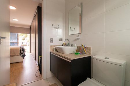 Casa para alugar com 153m², 3 quartos e 2 vagasBanheiro Social
