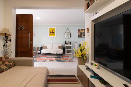 Casa para alugar com 153m², 3 quartos e 2 vagasSala de TV