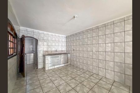 Casa para alugar com 200m², 3 quartos e 2 vagas Casa para alugar com 200m², 3 quartos e 2 vagasCozinha