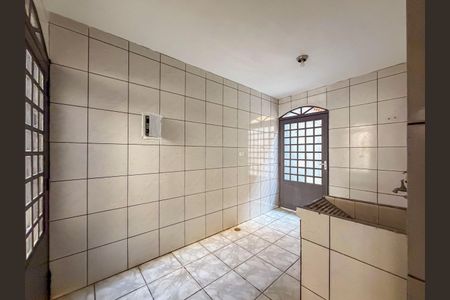 Casa para alugar com 200m², 3 quartos e 2 vagas Casa para alugar com 200m², 3 quartos e 2 vagasÁrea de Serviço