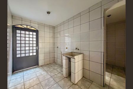 Casa para alugar com 200m², 3 quartos e 2 vagas Casa para alugar com 200m², 3 quartos e 2 vagasÁrea de Serviço