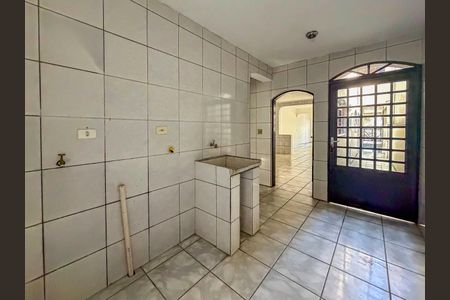 Casa para alugar com 200m², 3 quartos e 2 vagas Casa para alugar com 200m², 3 quartos e 2 vagasÁrea de Serviço