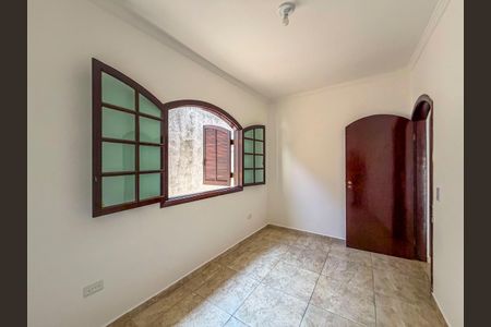 Casa para alugar com 200m², 3 quartos e 2 vagas Casa para alugar com 200m², 3 quartos e 2 vagasQuarto 2
