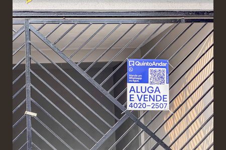 Casa para alugar com 200m², 3 quartos e 2 vagas Casa para alugar com 200m², 3 quartos e 2 vagasPlaca Instalada na Fachada