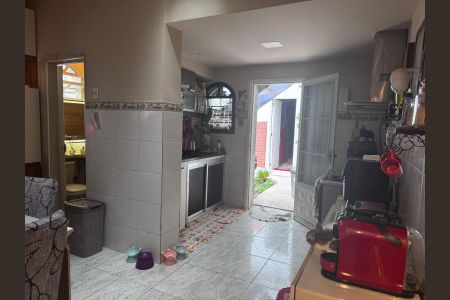 Casa à venda com 280m², 2 quartos e 2 vagas