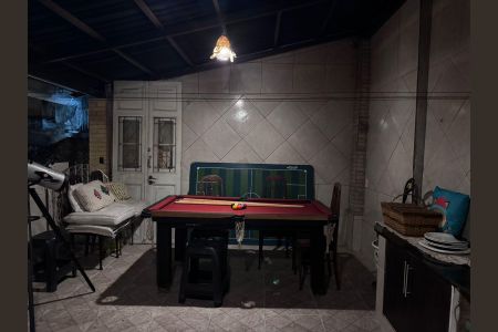 Casa à venda com 280m², 2 quartos e 2 vagas