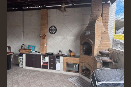 Casa à venda com 280m², 2 quartos e 2 vagas