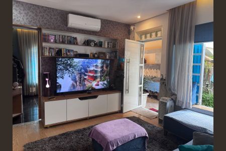 Casa à venda com 280m², 2 quartos e 2 vagas