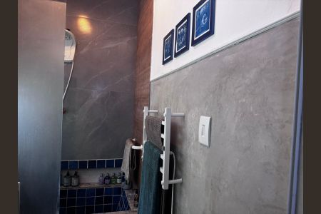 Casa à venda com 280m², 2 quartos e 2 vagas