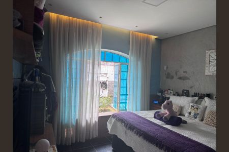Casa à venda com 280m², 2 quartos e 2 vagas