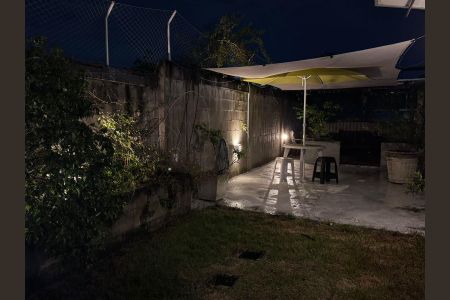 Casa à venda com 280m², 2 quartos e 2 vagas