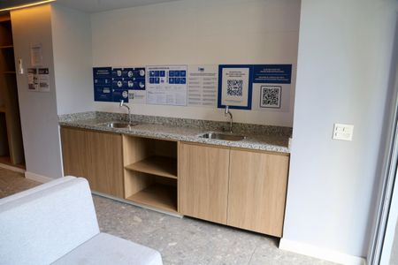 Studio à venda com 24m², 1 quarto e sem vagaÁrea comum