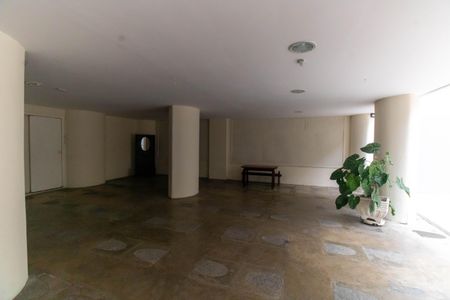 Apartamento à venda com 62m², 2 quartos e sem vagaÁrea comum