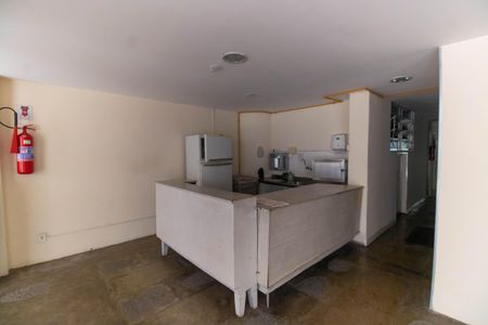 Apartamento à venda com 62m², 2 quartos e sem vagaÁrea comum