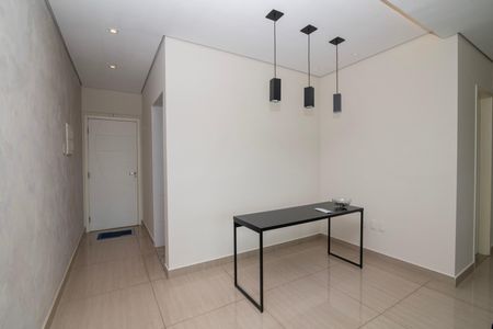 Apartamento para alugar com 98m², 2 quartos e 1 vagaSala