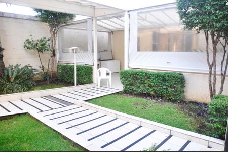 Apartamento para alugar com 44m², 2 quartos e 1 vagaÁrea comum