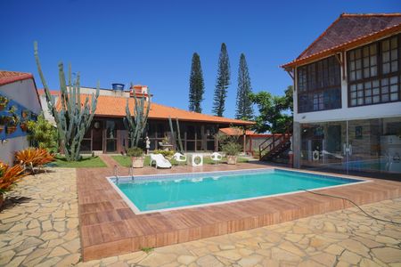 Casa para alugar com 450m², 3 quartos e 3 vagasÁrea externa